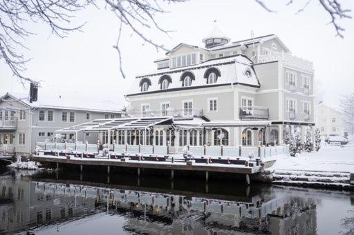 Atellet Hotell Norrtälje Buitenkant foto