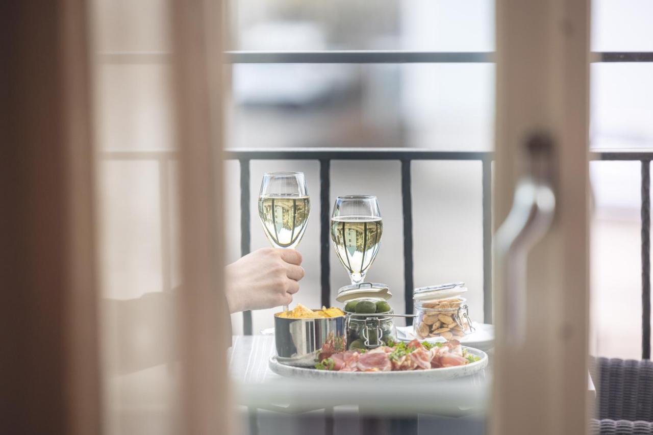 Atellet Hotell Norrtälje Buitenkant foto